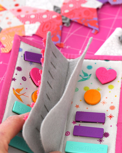 Hold Tite Folio Pattern - FREE Download